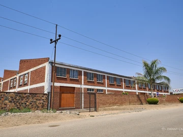 Warehouse & Factory