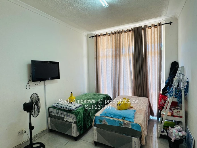 Luxury And Modern 3 Bed Duplex Villa In Avondale (Sole Mandate)