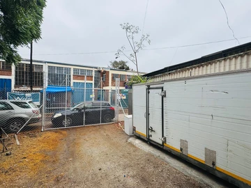 Warehouse & Factory