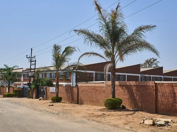 Warehouse & Factory