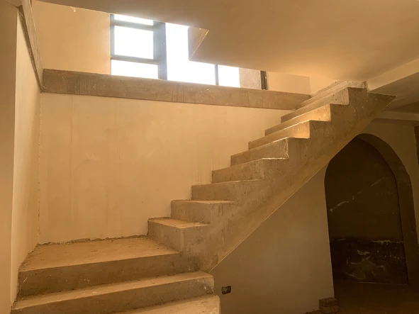 7 Bedroom House