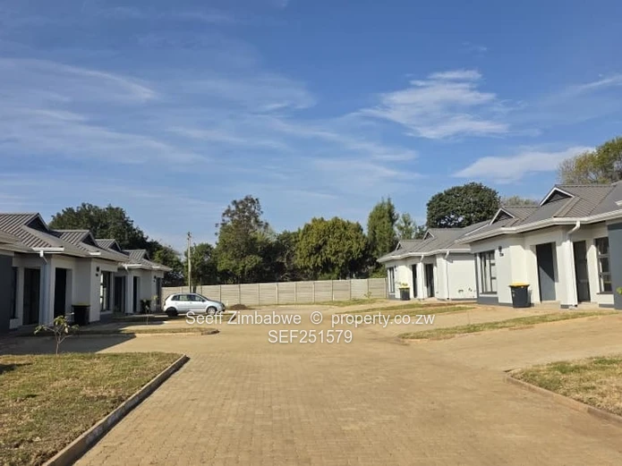 3 Bed Cluster Marlborough