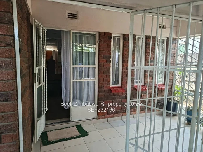 Gated 3-Bed in Zengeza — Carport, Tank & Verandah (Sole Mandate)