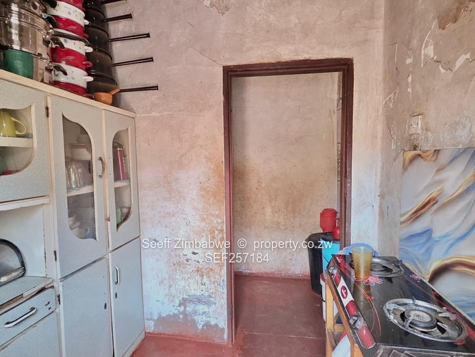  GLEN VIEW 3 HOUSE -$35,000 NEGOTIABLE- Investment Opportunity