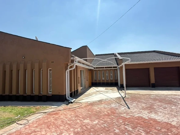 4 Bedroom House