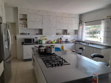 7 Bedroom House