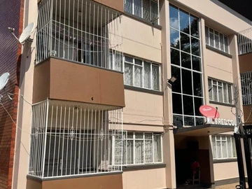 Flat & Apartment