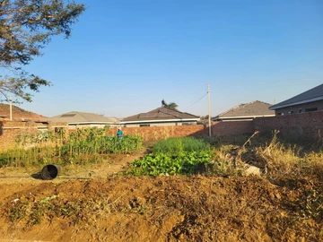 Stands & Residential Land