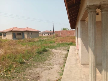 6 Bedroom House