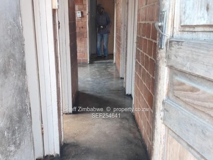 3 Bedroom House For Sale | Magwegwe West, Bulawayo (Sole Mandate)