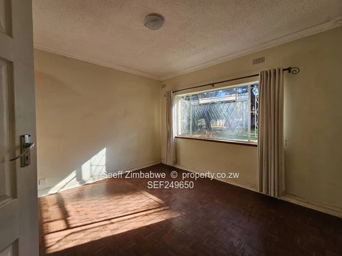 Executive 4-Bedroom Borrowdale Residence