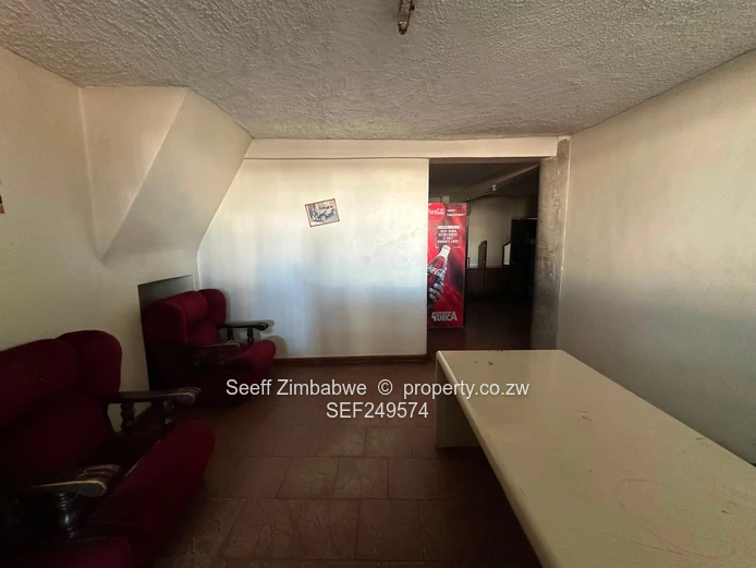 Commercial Property For Rent 