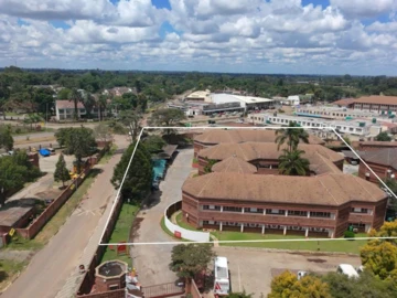 Versatile Property Offering a Blend of Private and Open-Plan Offices in Newlands