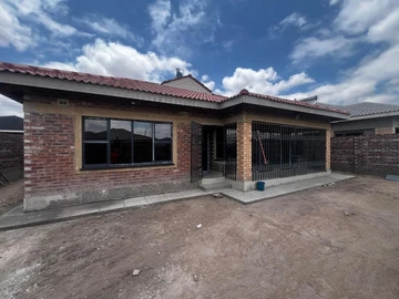 4 Bedroom House