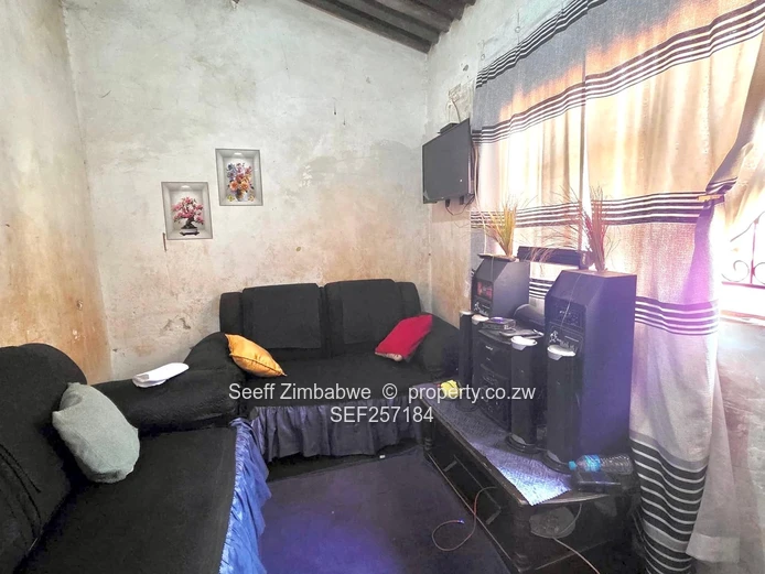  GLEN VIEW 3 HOUSE -$35,000 NEGOTIABLE- Investment Opportunity
