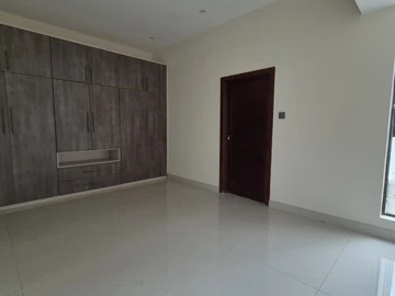 13 Unit Townhouse Complex