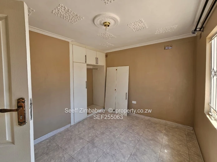 Cozy 2-Bed Braeside Cottage with Full Utility Backup