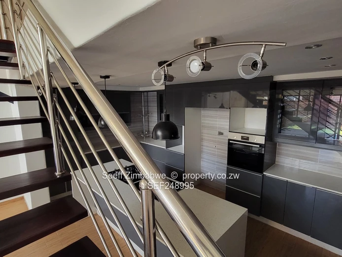 Modern 4-Bed Cluster Home — Private Garden, Pool, Gym, Close to Reekworth School