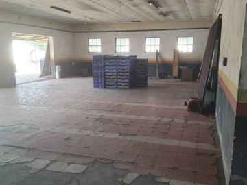 Warehouse & Factory