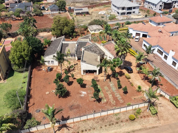 5 Bedroom House
