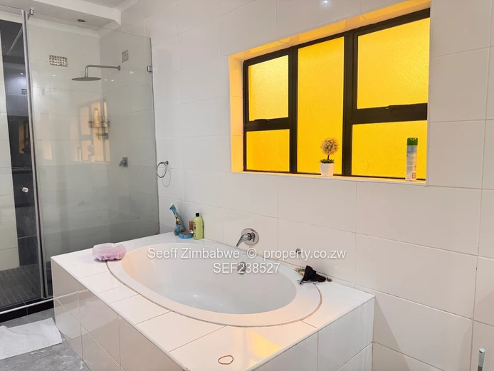 Modern and Sophisticated Living with a Title Deed