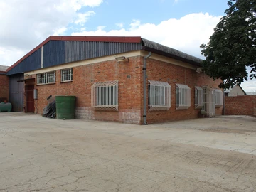 Warehouse Space With Offices To Rent