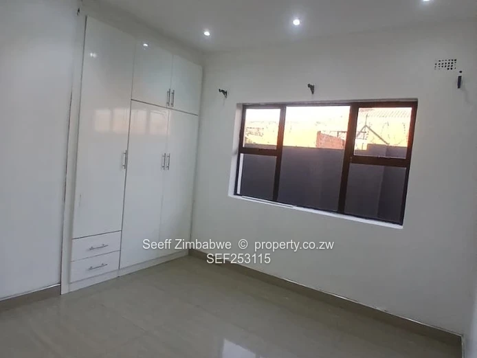 Newly Built House for sale in Aspindale park 