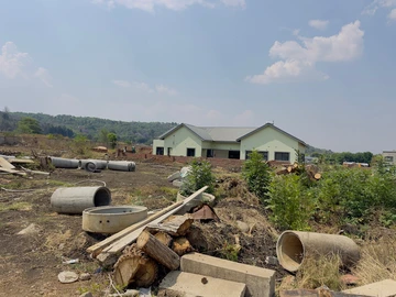 Stands & Residential Land