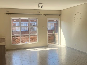 3 Bedroom Flat & Apartment