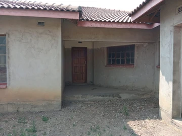 6 Bedroom House