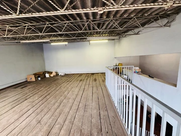 Warehouse & Factory