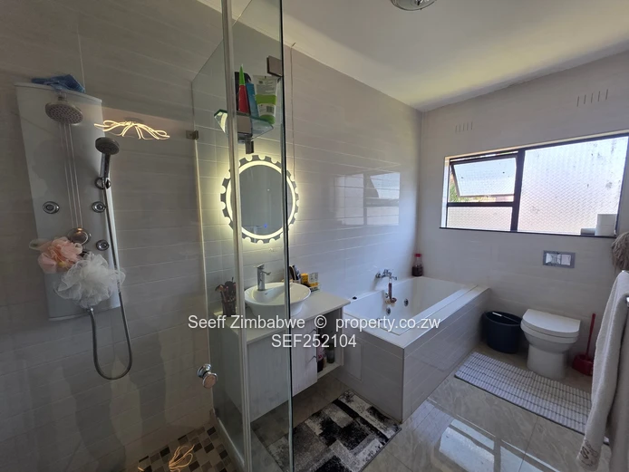Luxury 5 Bedroom Residence For Sale, Borrowdale Country Estates