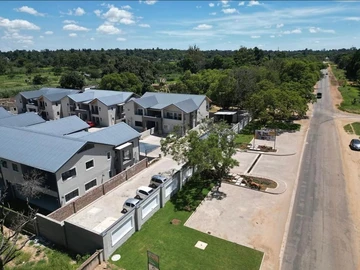 3 Bedroom Townhouse/Complex/Cluster for Sale in Greendale