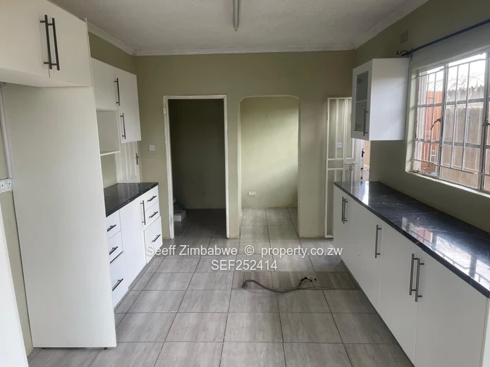 Spacious 3-Bedroom Family Home with Borehole – Budiriro CABS