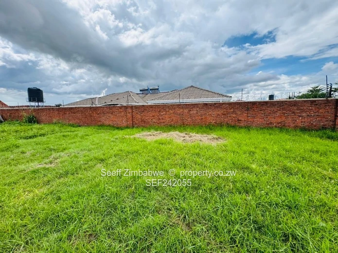 The Canvas for Your Vision:  Prime Stand in Sandton Park (Sole Mandate)