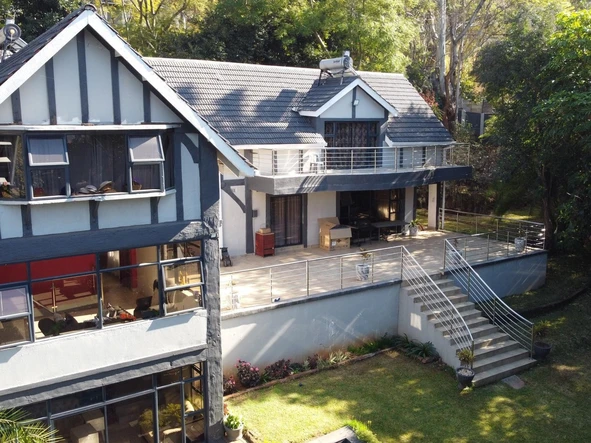 5 Bedroom House
