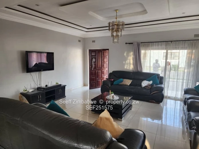 Sleek, Sustainable, and Secure: Ultra-Modern 3-Bedroom Cluster in Parktown, Waterfalls