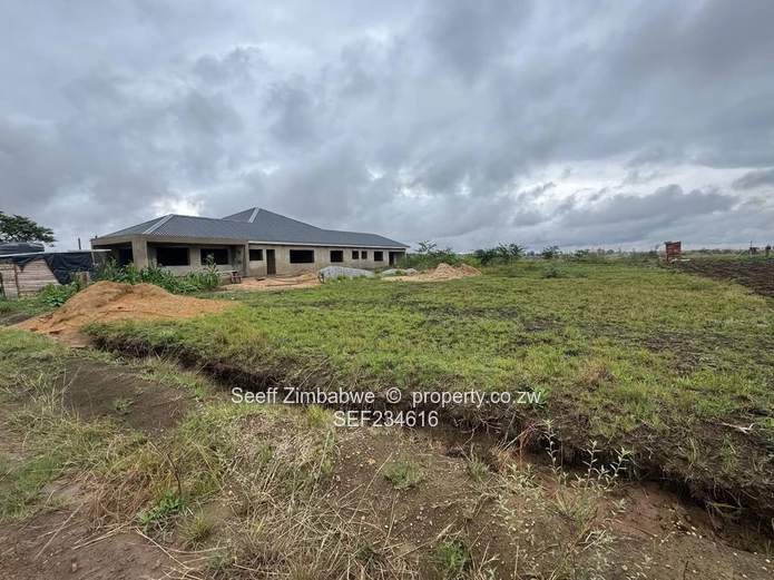1000sqm stand in Fairview, Harare West
