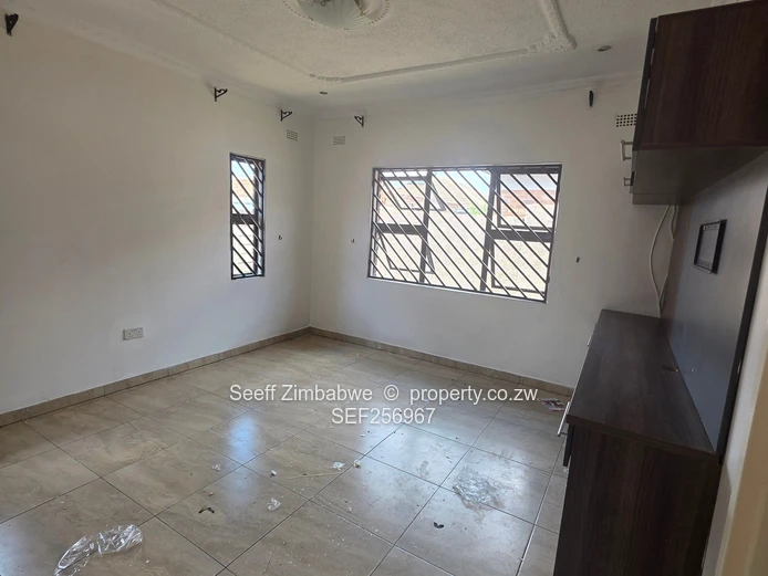 Madokero modern and secure 3 bedroom house
