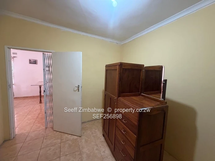 Modern 2-Bed Home with Solar Power & Outdoor Barbecue Area