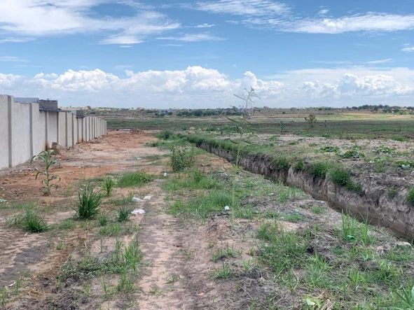 Commercial & Industrial Land