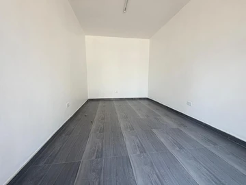 Shop & Retail Property