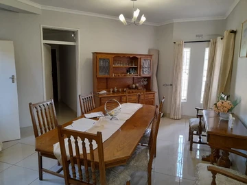 7 Bedroom House