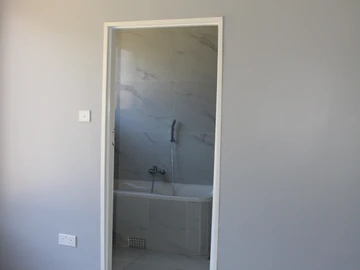 4 Bedroom Garden Flat