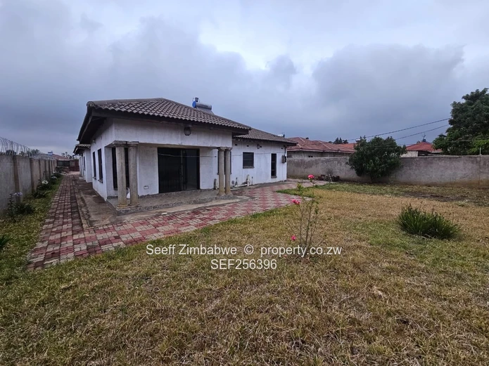 Fairview, Mt Hampden: Brand-New 3-Bedroom Home with Borehole
