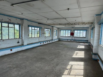 Warehouse & Factory