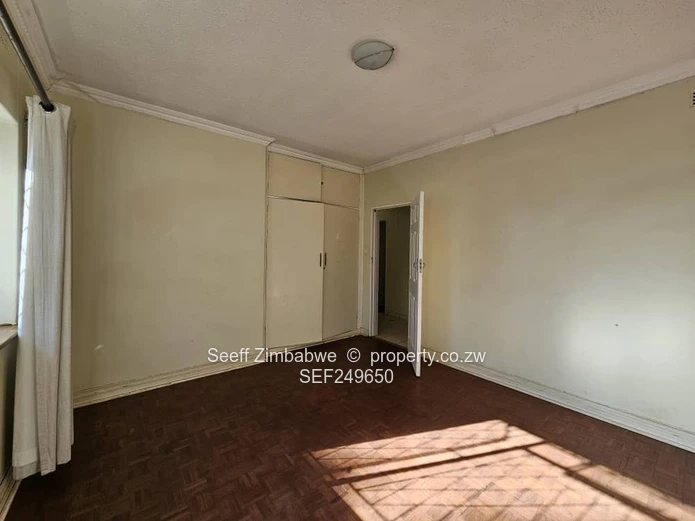 Executive 4-Bedroom Borrowdale Residence