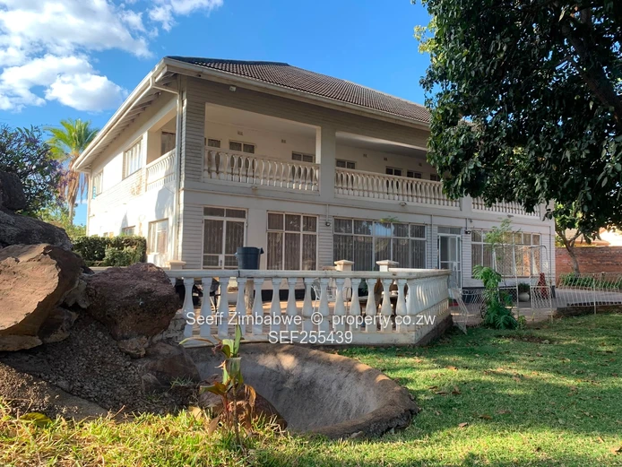 Eastlea: 5-Bed Family Home Forsale
