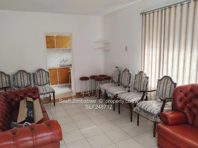  Burnside – Spacious Family Home on 1 Acre 