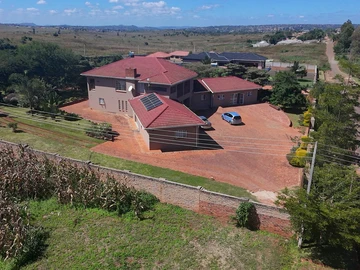 7 Bedroom House